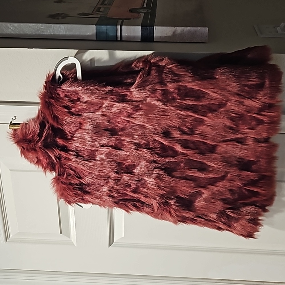 Vest - Picture 5 of 5